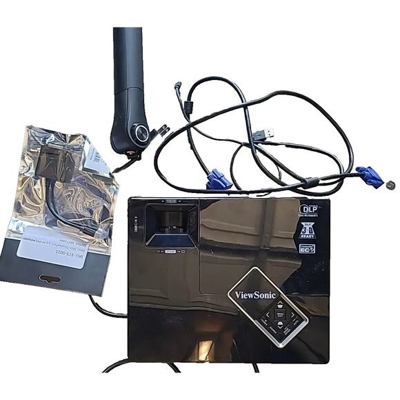 ViewSonic PJD5132 (V514928) DLP Projector No Remote - Picture 6 of 9